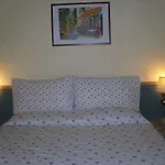 Castelfidardo 2* Rome