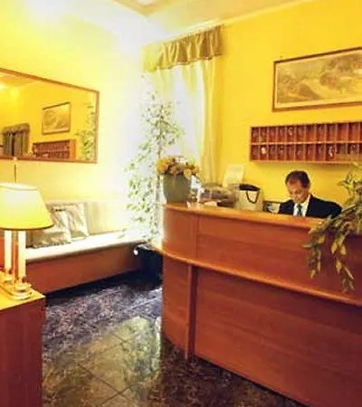 فندق Castelfidardo *