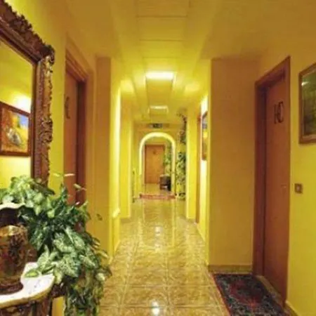מלון Castelfidardo