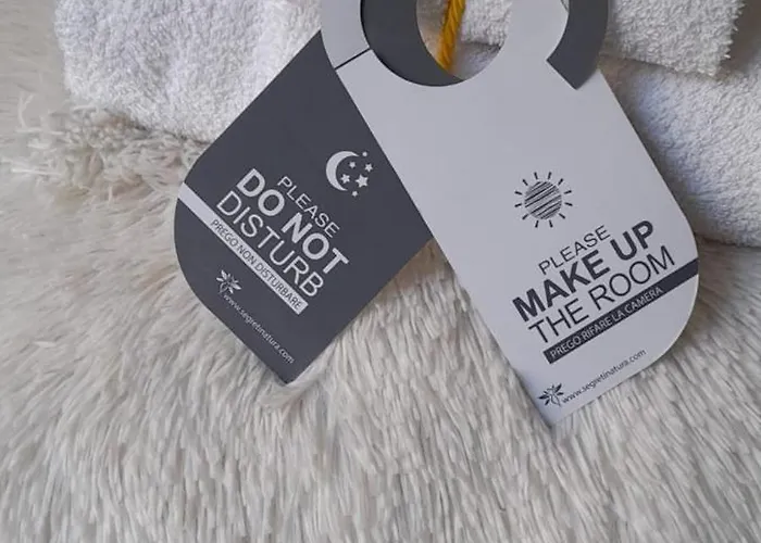 Castelfidardo Hotel *